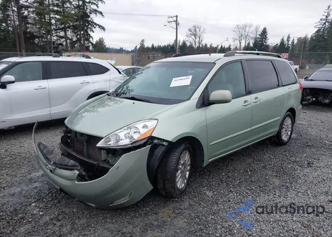 2008 Toyota Sienna Xle z USA, uszkodzony, nr VIN 5TDZK22C58S145841